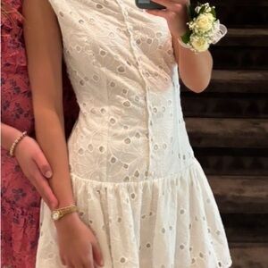 Chic White Floral Mini Dress